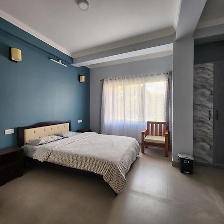 Cafe Sola Bnb Шиллонг Екстер'єр фото